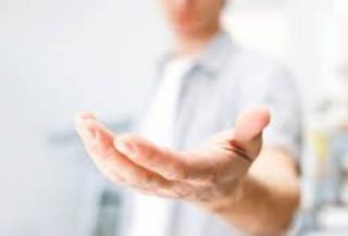 حركات  يد الإنسان تدل على الحالة المزاجية له
